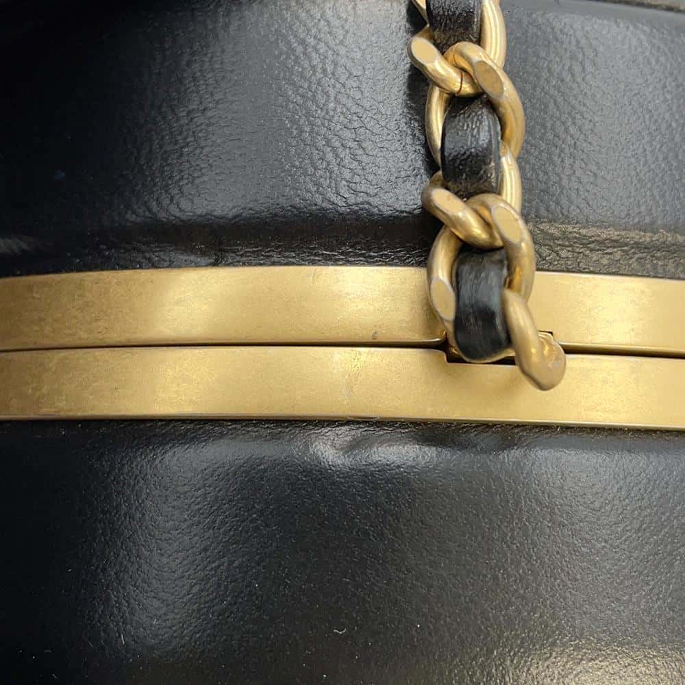 CHANEL Chain vanity bag Black Lambskin