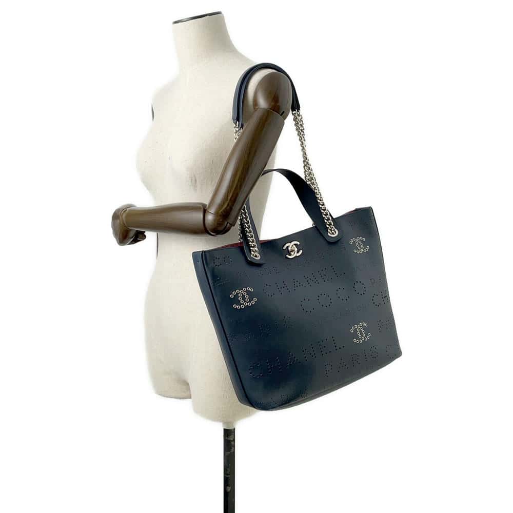 CHANEL Punching logo 2WAY Chain tote NavyAS0487 Leather