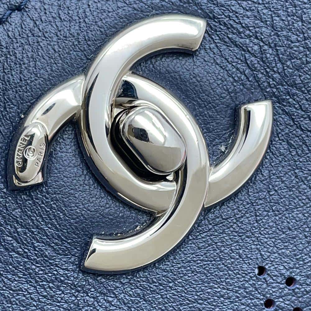 CHANEL Punching logo 2WAY Chain tote NavyAS0487 Leather