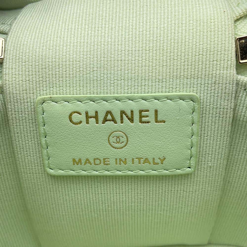 CHANEL Matelasse Small Vanity Shoulder Bag Light GreenAP2503 Caviar Leather