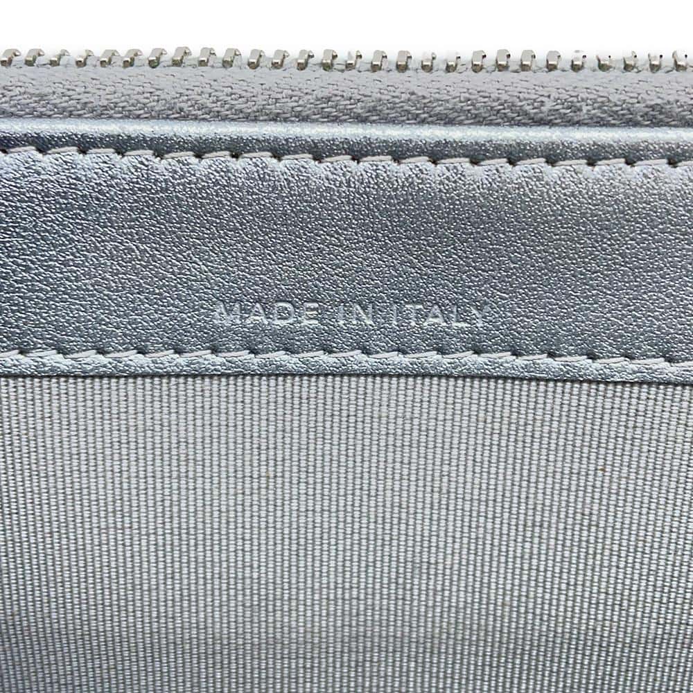 CHANEL Chevron Chain wallet SilverA82527 Calf Leather