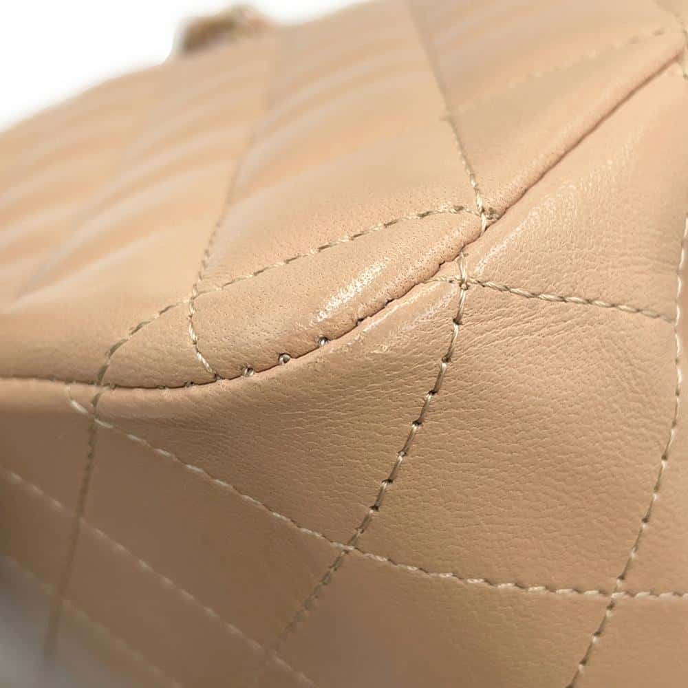 CHANEL Matelasse Chain Bucket Shoulder Bag BeigeAS3176 Lambskin