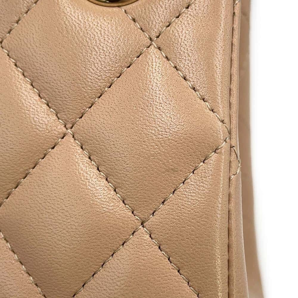 CHANEL Matelasse Chain Bucket Shoulder Bag BeigeAS3176 Lambskin