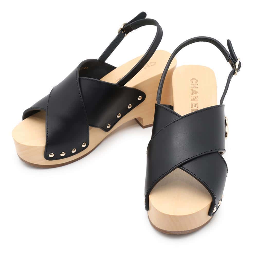 CHANEL Four-leaf clover CC Logo Sabo Sandals Black/NaturalG45389 Wood Leather Size 36C