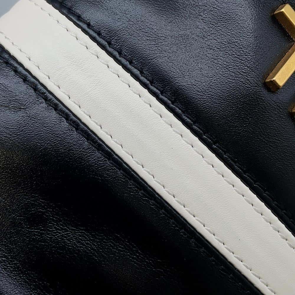 CHANEL CHANEL22 Handbag Black/WhiteAS3980 Calf Leather Size Mini