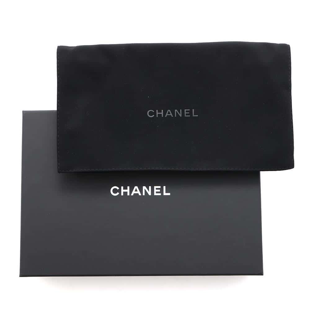CHANEL Matelasse Flap ChainShoulder Phone Pouch GrayAP2096 Caviar Leather