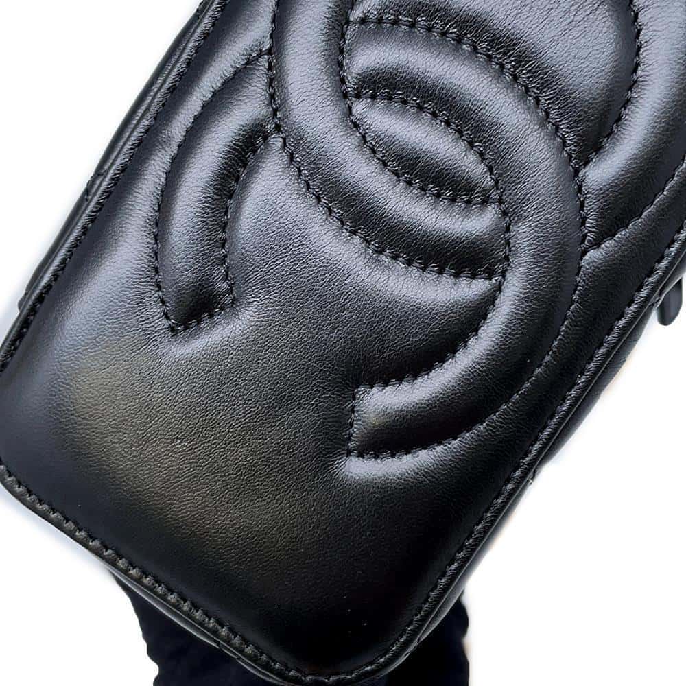 CHANEL Matelasse Chain Vanity BlackAP3044 Lambskin