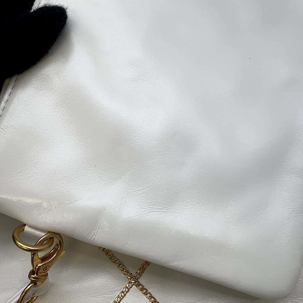 CHANEL CHANEL22 ChainShoulder Bag WhiteAS3260 Shiny Calf Leather Size Small