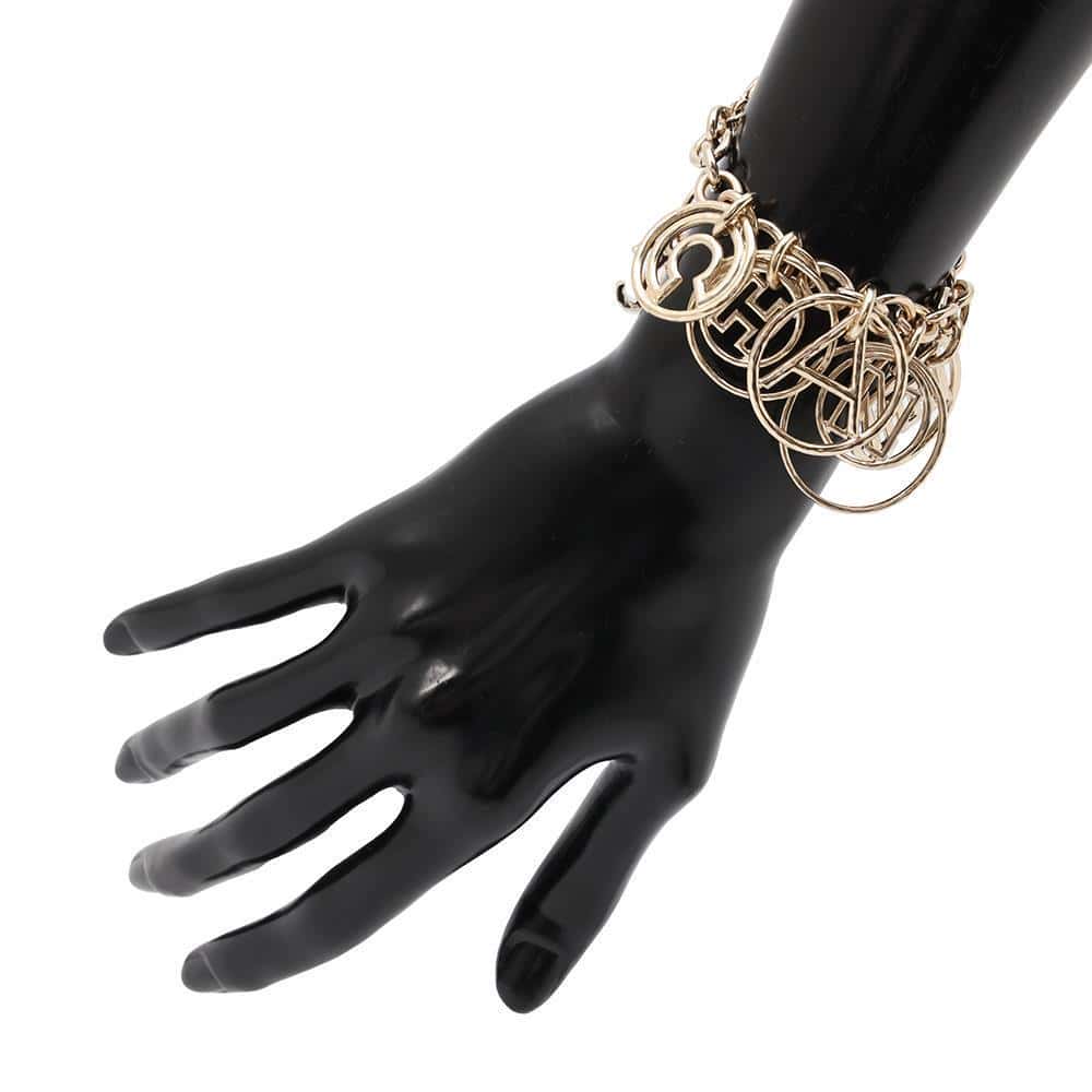 CHANEL CC Logo/Logo Circle Bracelet Champagne Gold Metal
