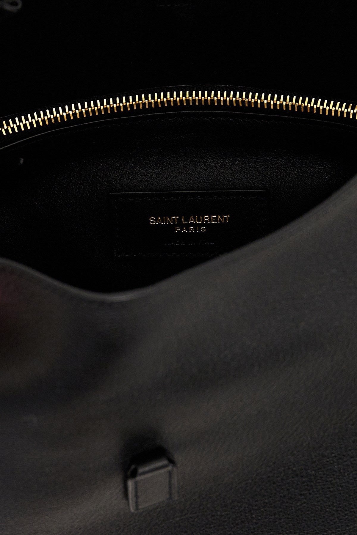Saint Laurent Women 'Le 5 ÃƒÆ’Ã¢â€šÂ¬ 7 Soft' Shoulder Bag
