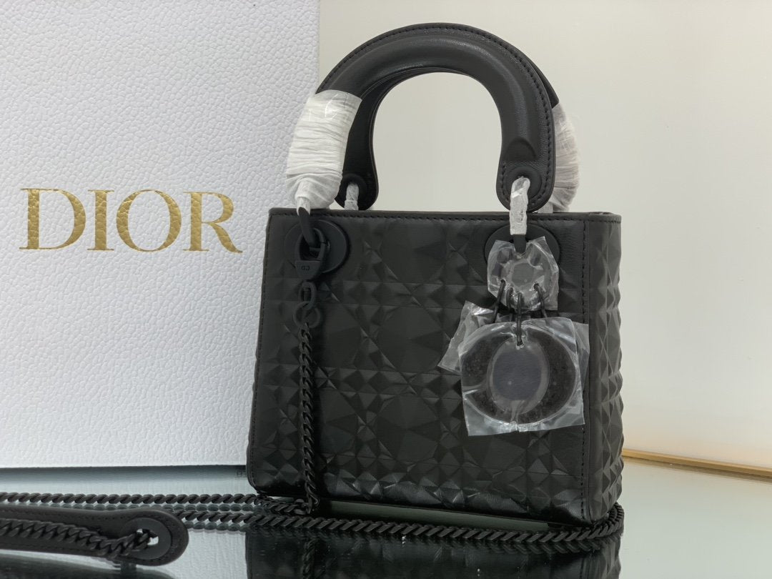 GLAMI Mini Lady Bag Black Cannage with Beaded Motif, Black, For Women WomenÃ¢â‚¬â„¢s Handbags, Crossbody Bags, 18cm CD M0505SNEA_M900