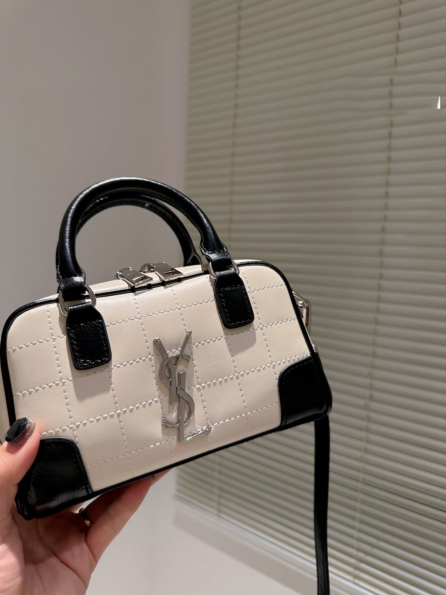 EN - Luxury Bags SLY 294