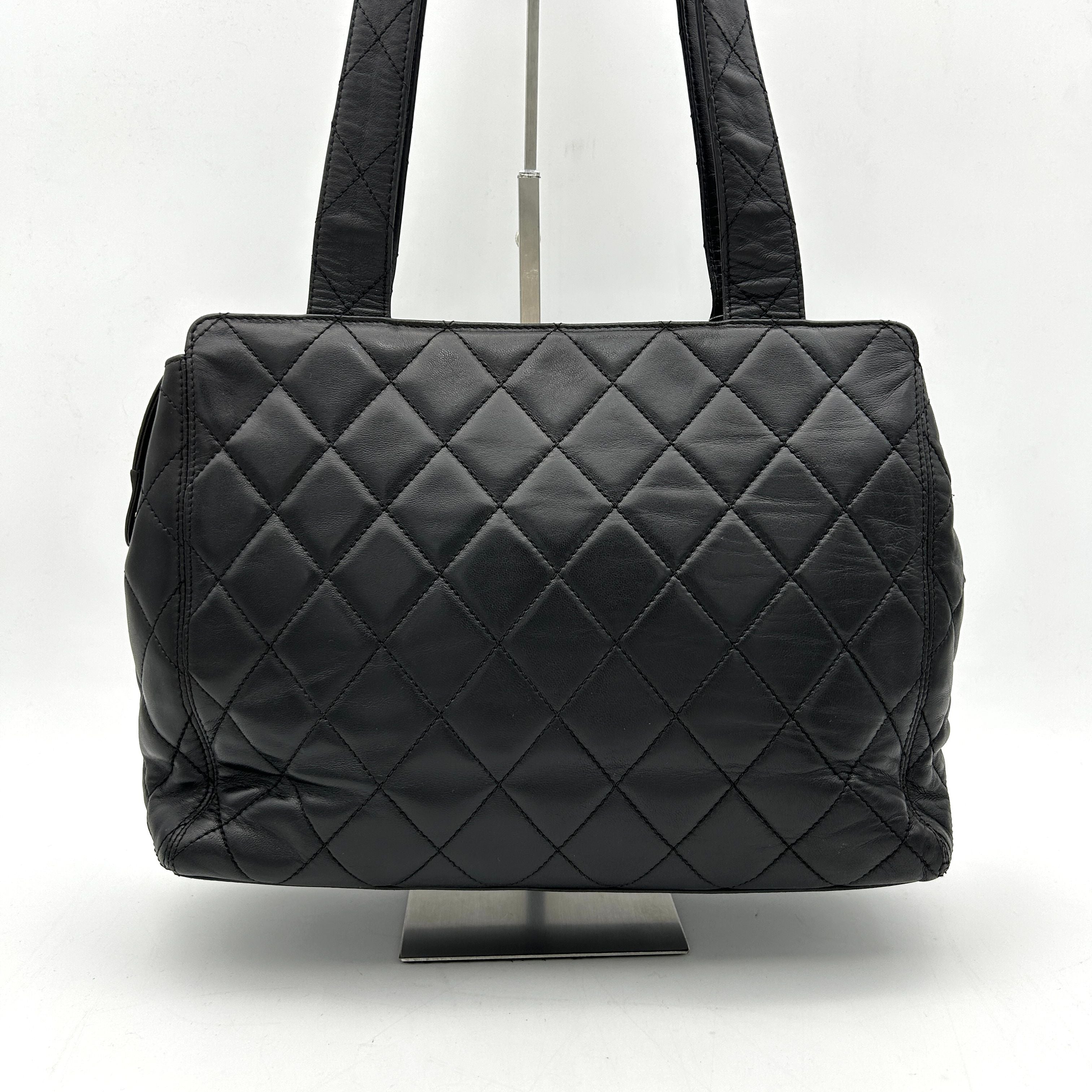 Chanel Vintage Quilted CC Pocket Tote - Black Totes, Handbags ch9993vf