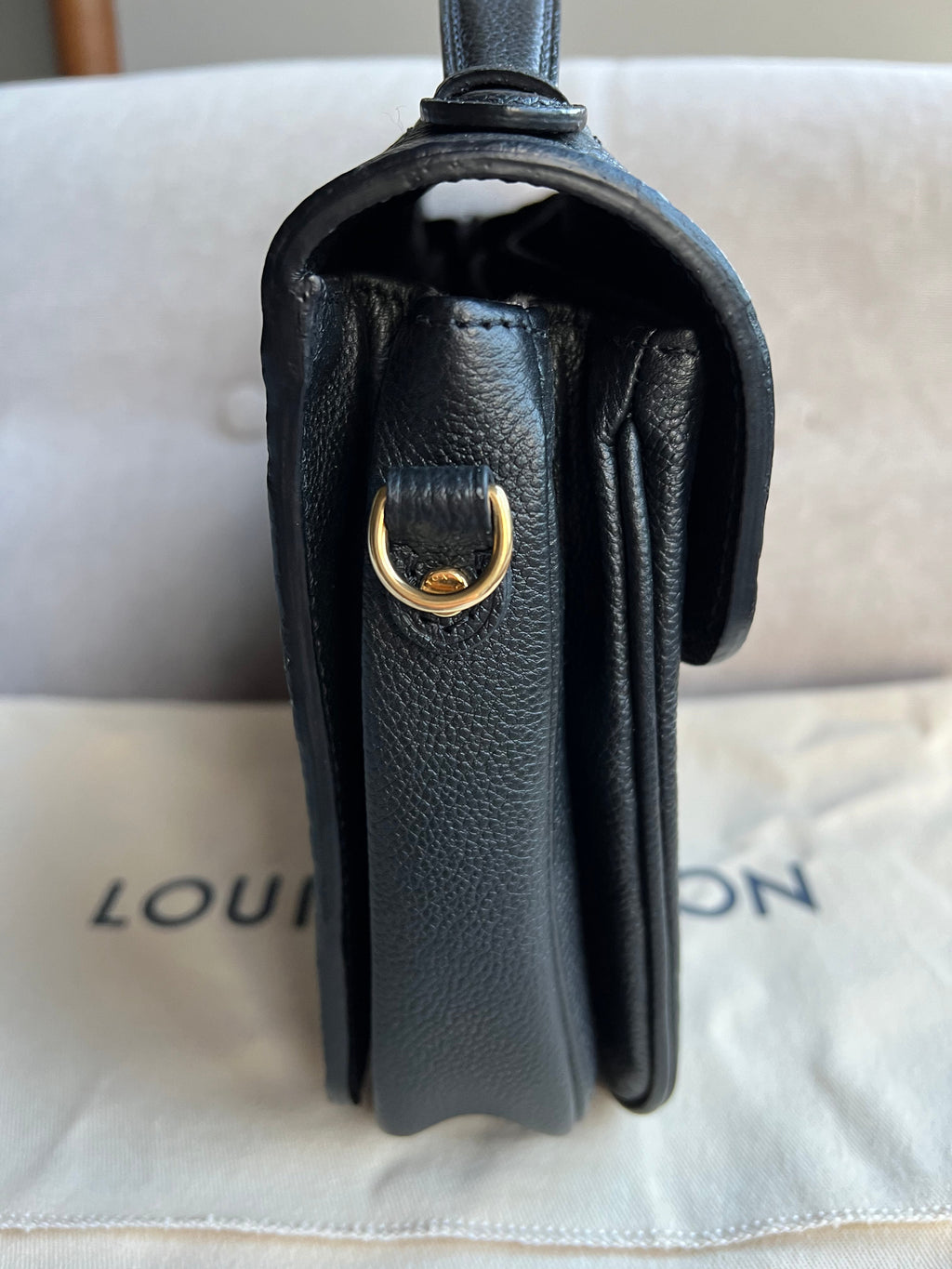 Louis Vuitton Pochette Metis Black Empreinte (RRP £2,110)