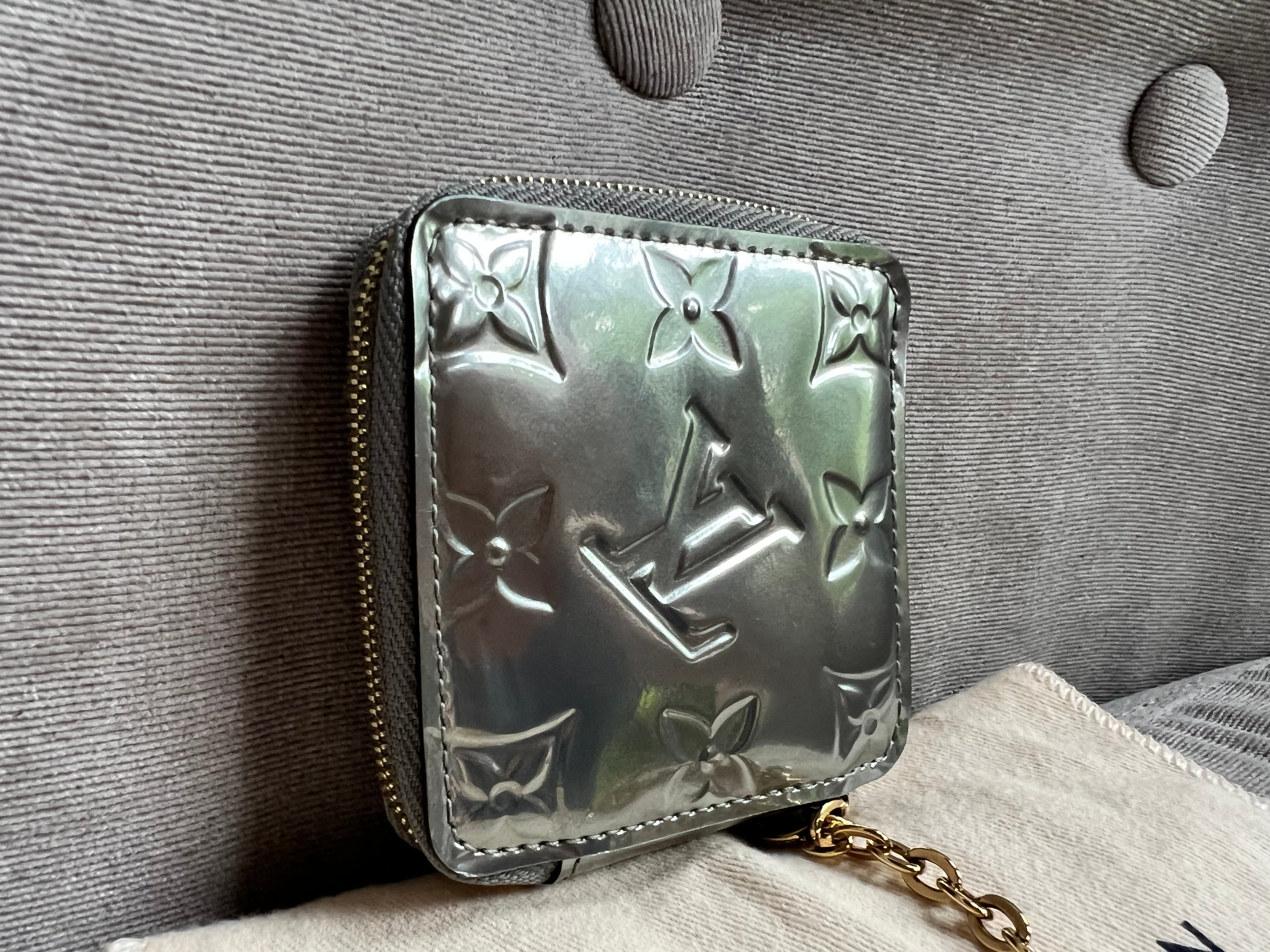 Louis Vuitton Porte Monnaie Carre Limited Edition Flower Vernis (RRP £425)