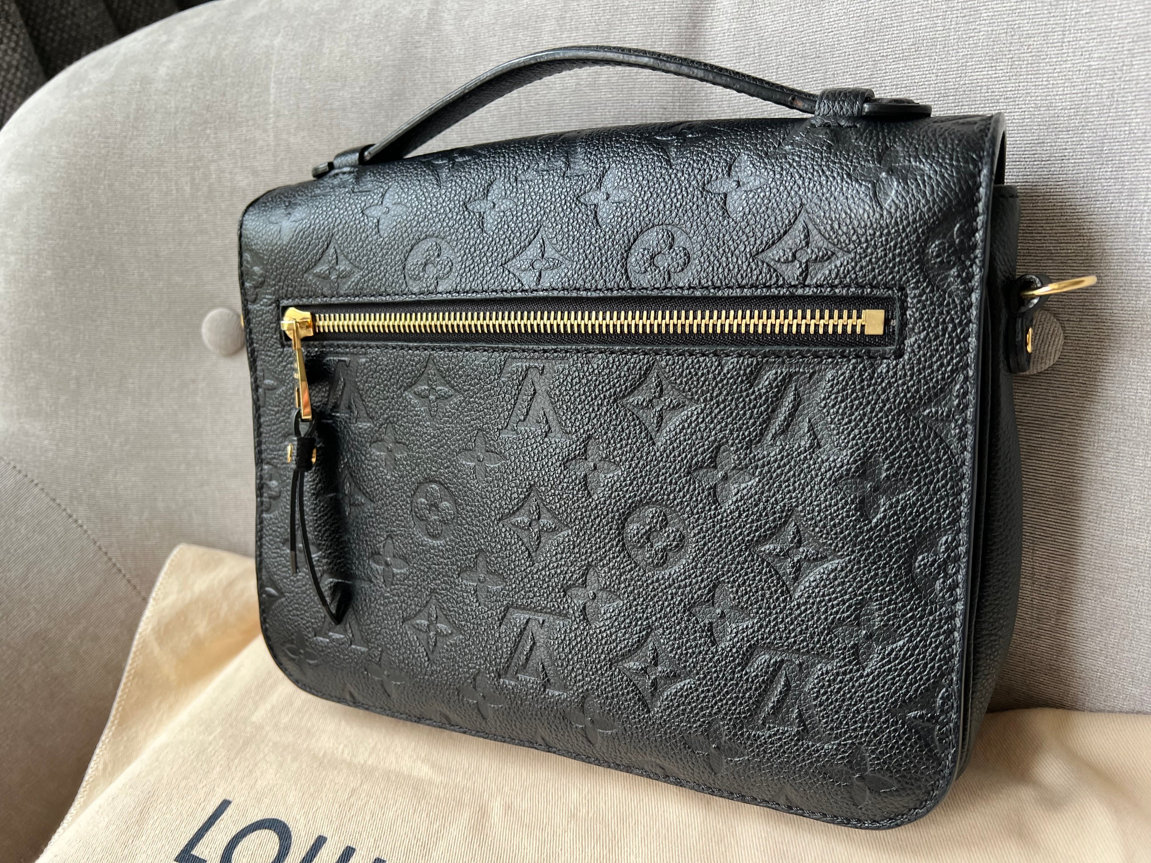 Louis Vuitton Pochette Metis Black Empreinte (RRP £2,110)