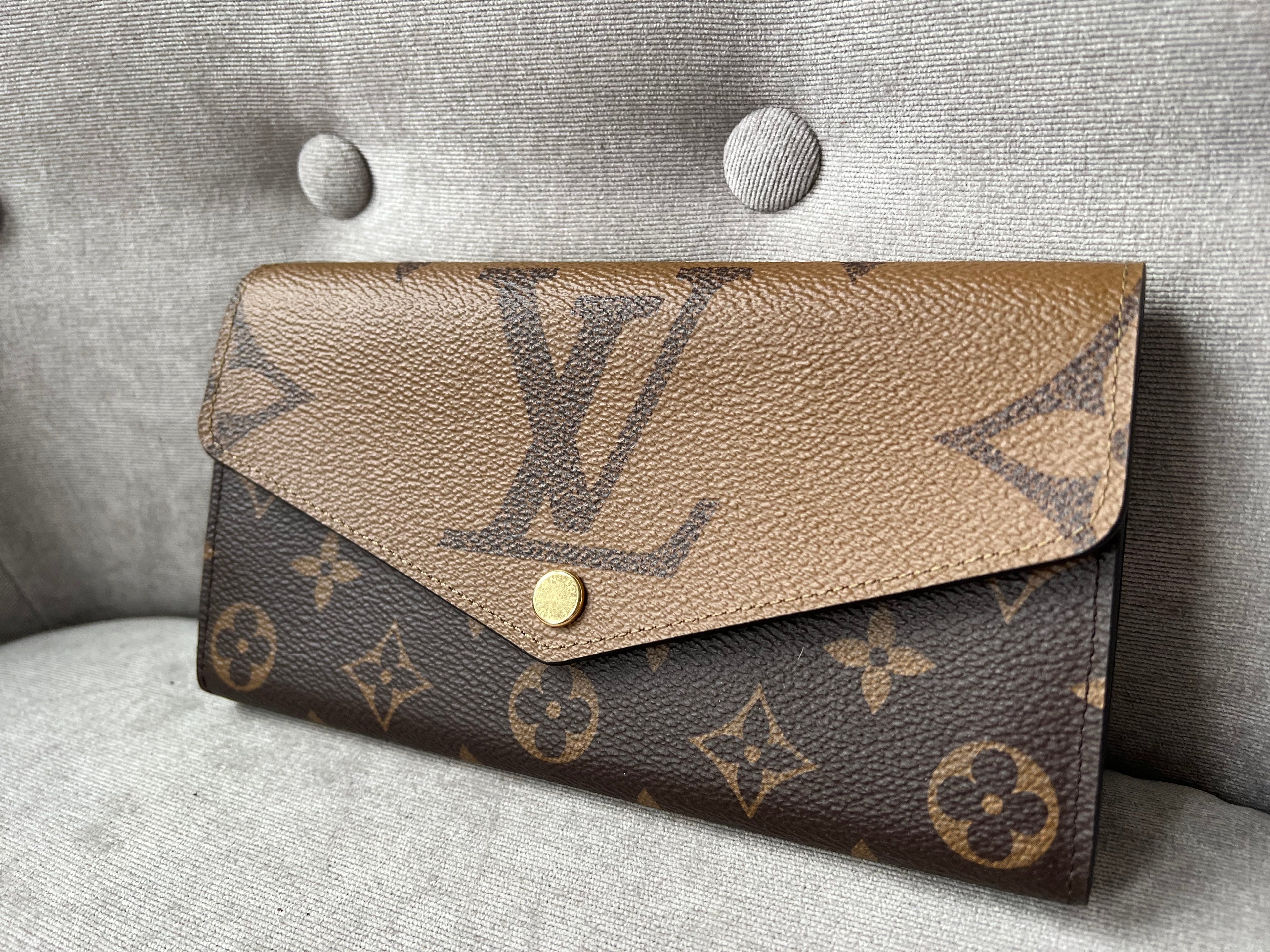 Louis Vuitton Sarah Wallet in reverse Monogram and Brown (RRP £550)