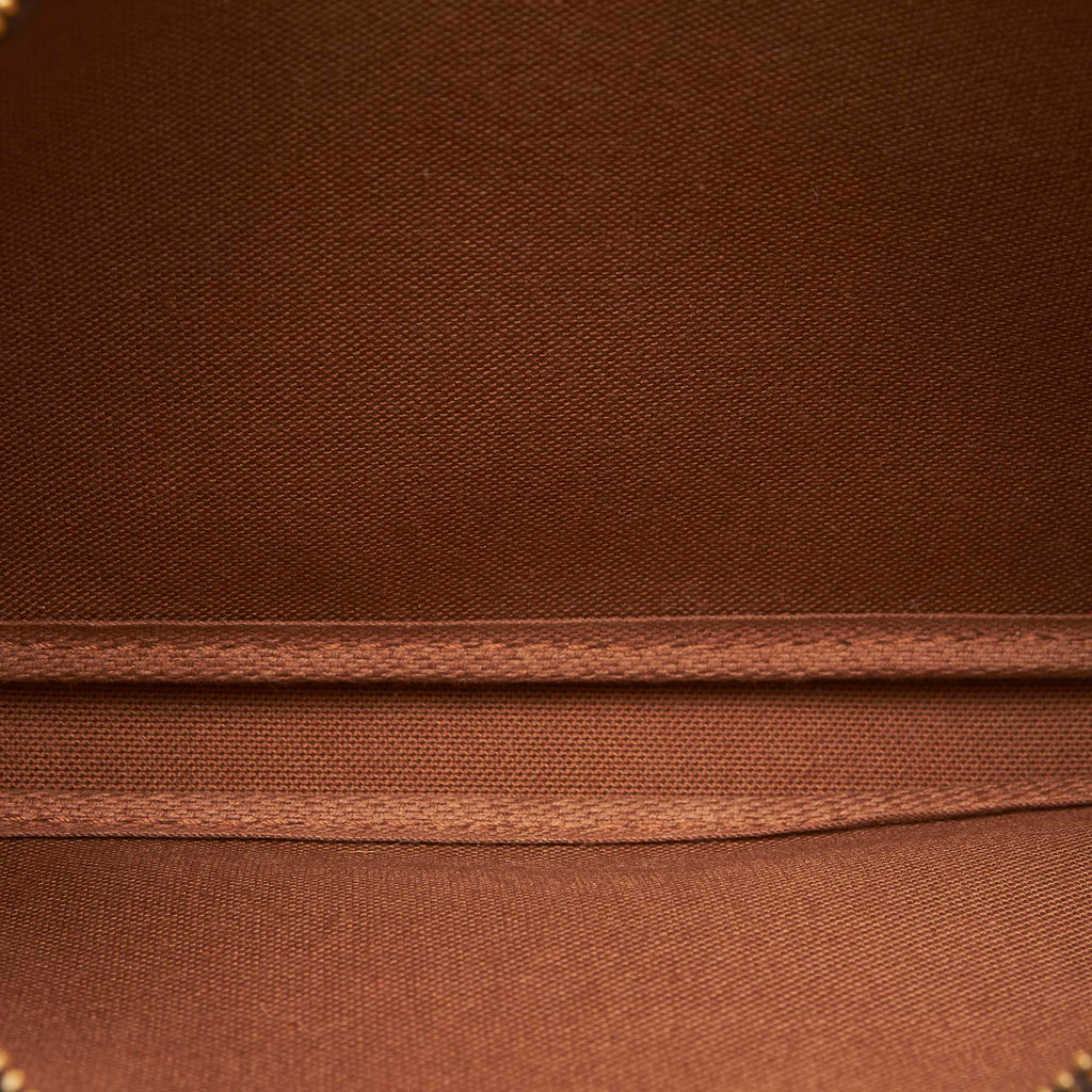 Louis Vuitto Pochette Accessoires Monogram Canvas Bag