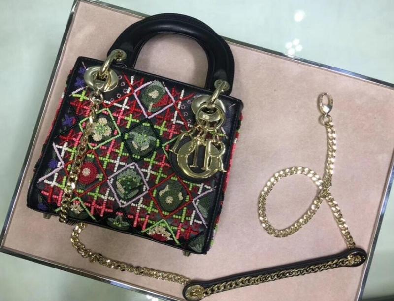 SAMCC - DOR Bags - 563