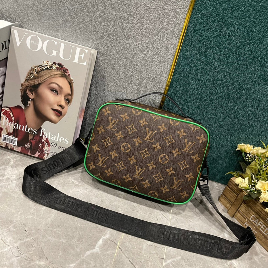 EN - Luxury Bags LUV 851