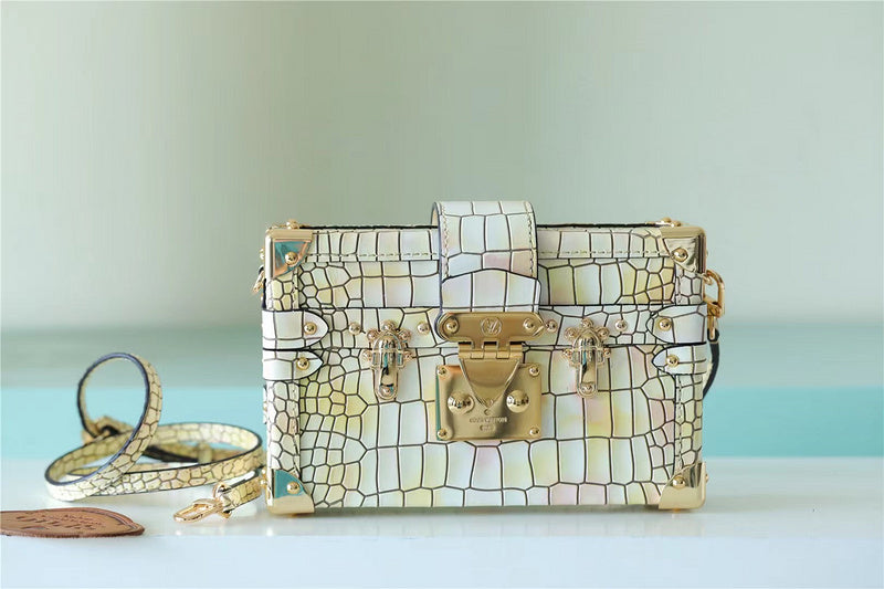 ELE - LUV Bags - 119
