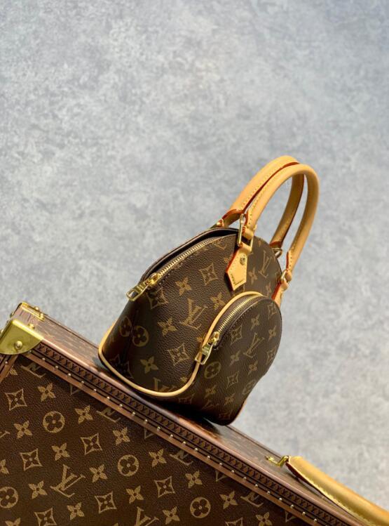 SAMC - LOV Bags - 1357