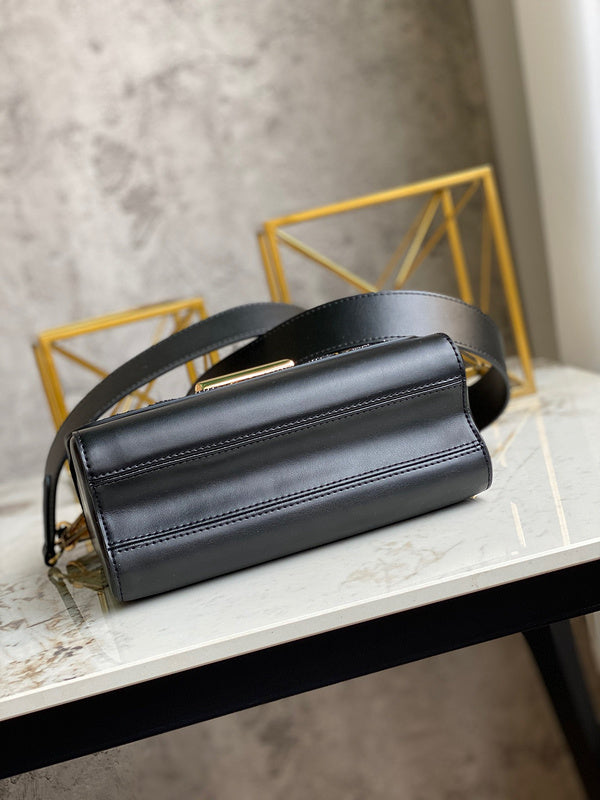 LOV2 Bags - Luxurious Bags  1634
