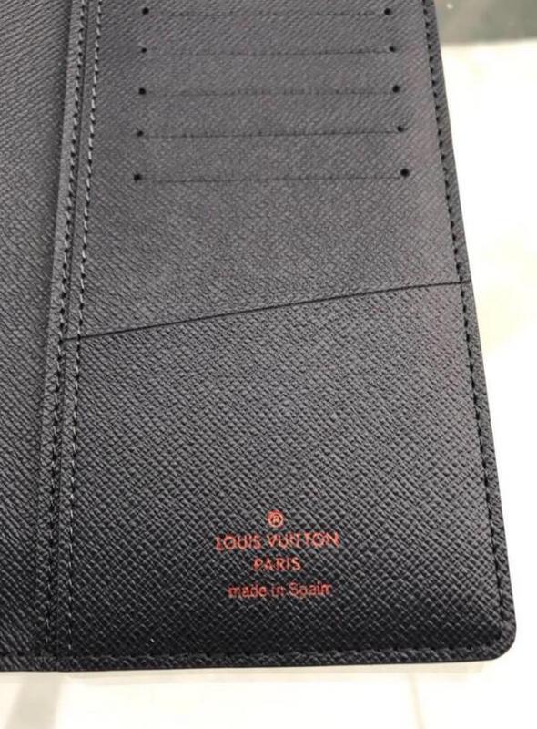 SAMC - Mix Wallets - 051