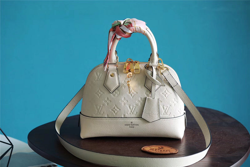 Glami-is - LOV Lady Bags - 1927