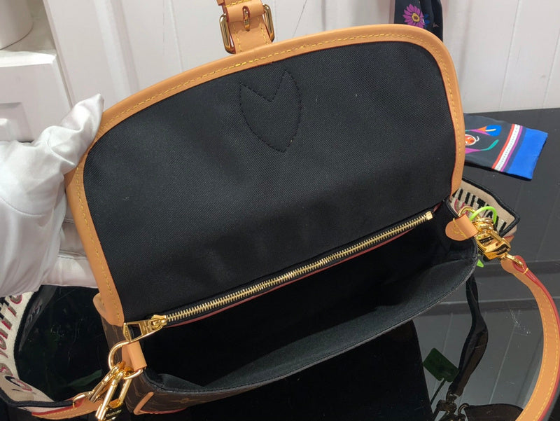 Fashion Lu-Vi bags - 2465