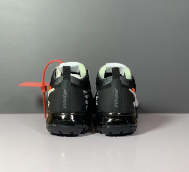 SAMC - NKE Shoes - 697