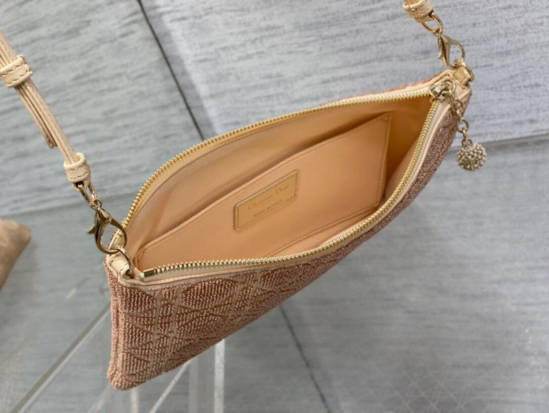 ELE - Dir Bags - 040