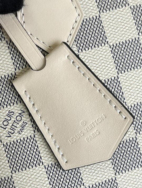 SAMC - LOV Bags - 1712