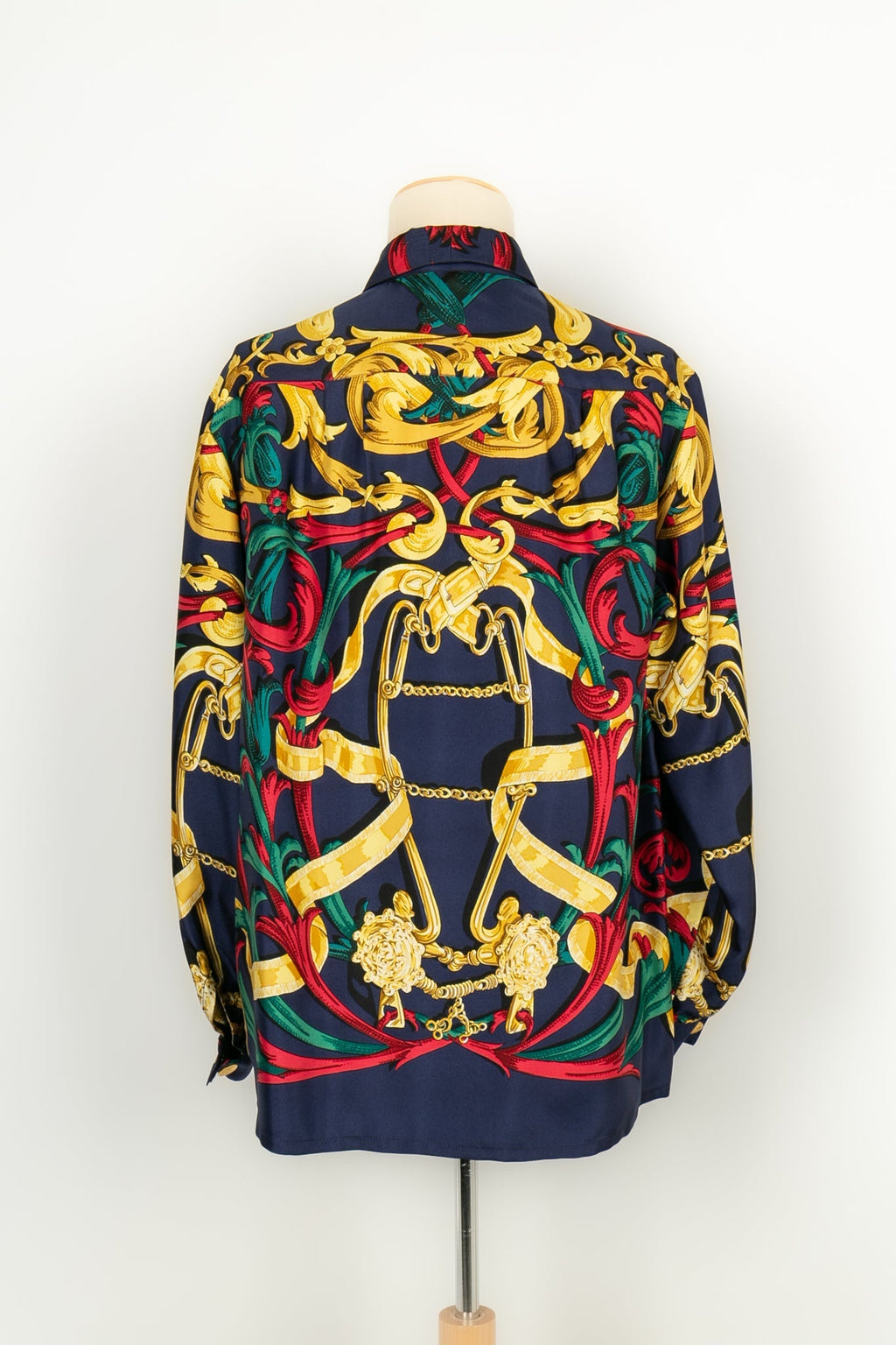Haut / Chemise en soie HermÃƒÆ’Ã‚Â¨s