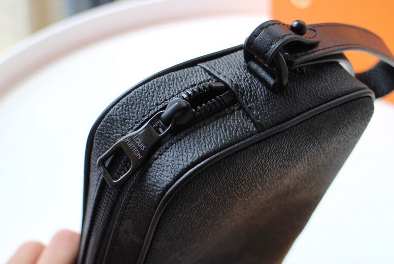 LOV2 Bags - Luxurious Bags  1776