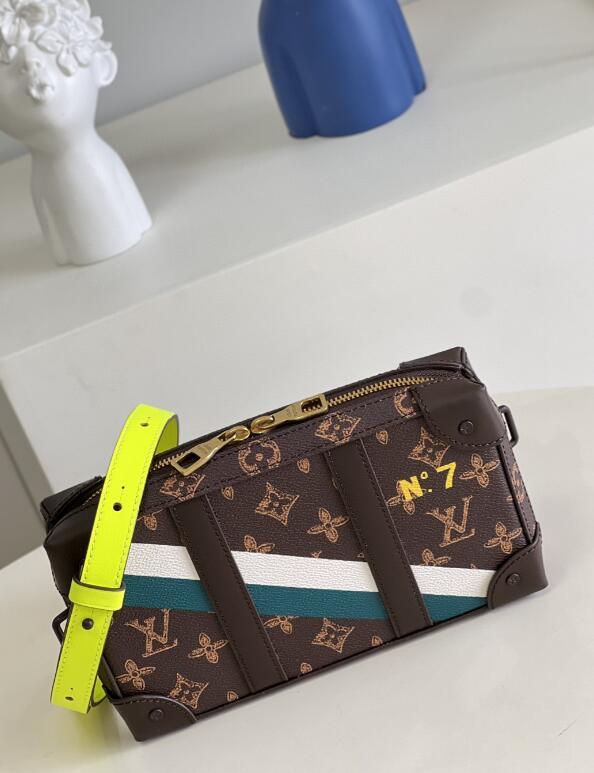 SAMC - LOV Bags - 1805