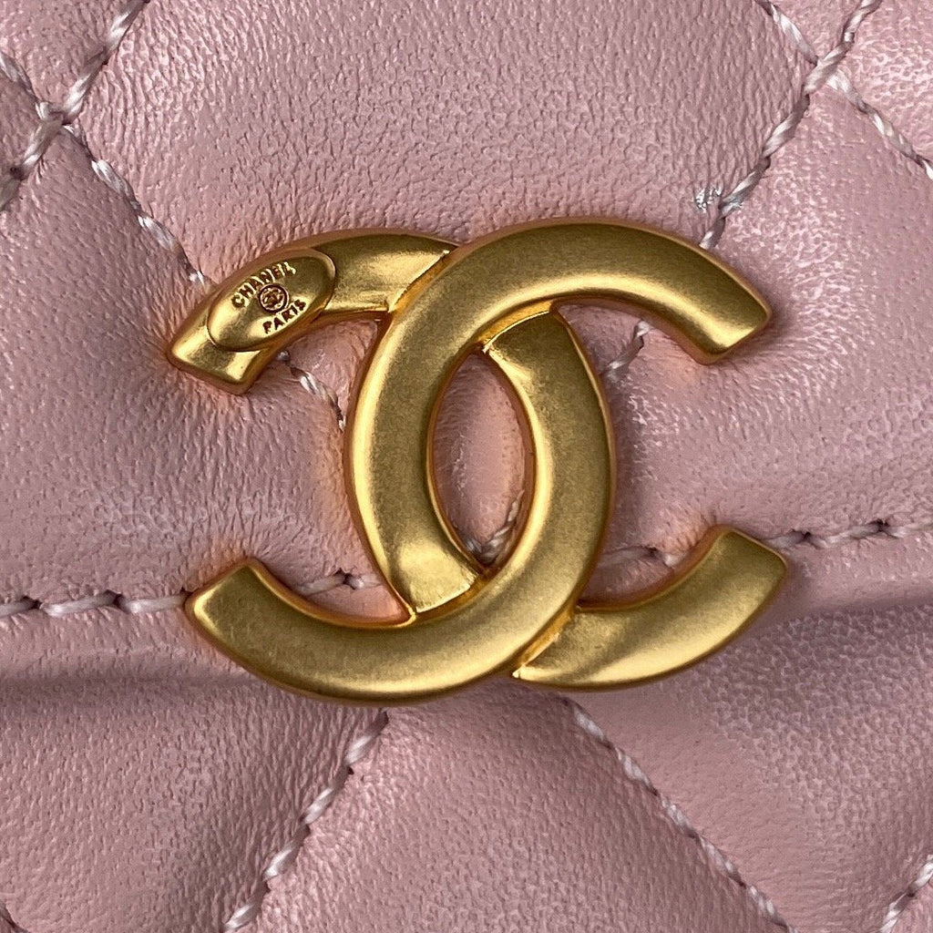 CHL Clutch With Chain Gold Hardware PiNike For Women, Women’s Handbags, Shoulder Bags 5.7in/14.5cm