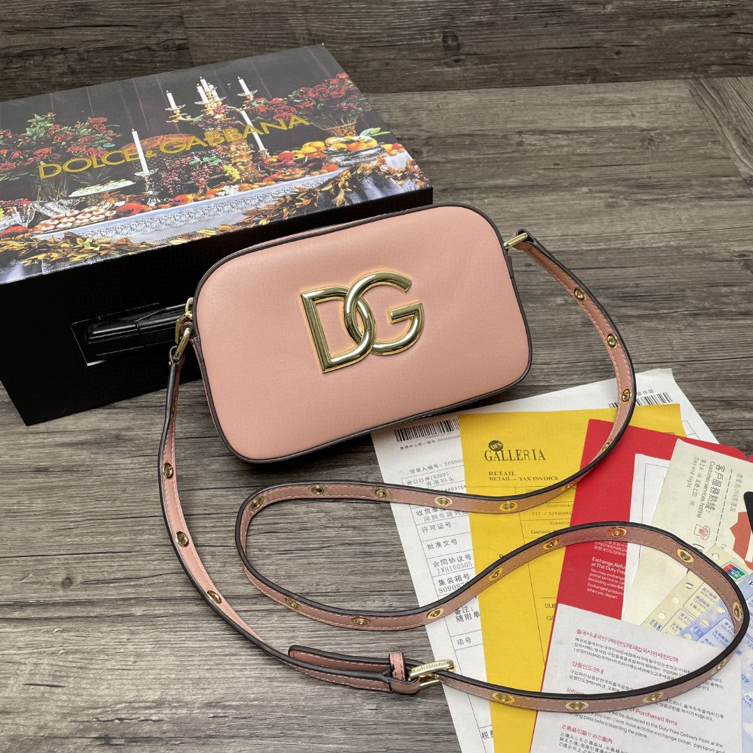 GLAMI Crossbody 3.5 Bag Light Pink For Women 7.5in/19cm GLAMI