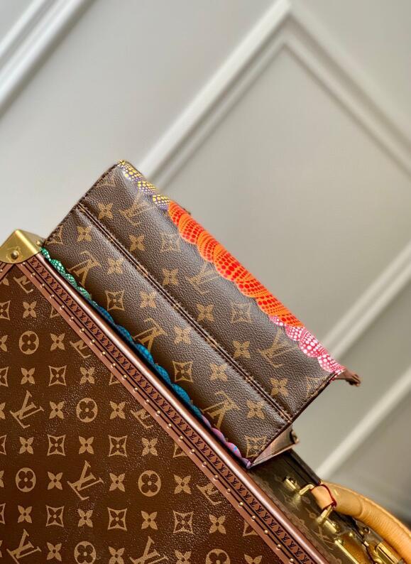 SAMC - LOV Bags - 1226