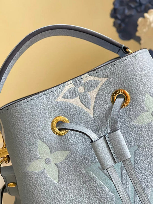 LOV2 Bags - Luxurious Bags  2528