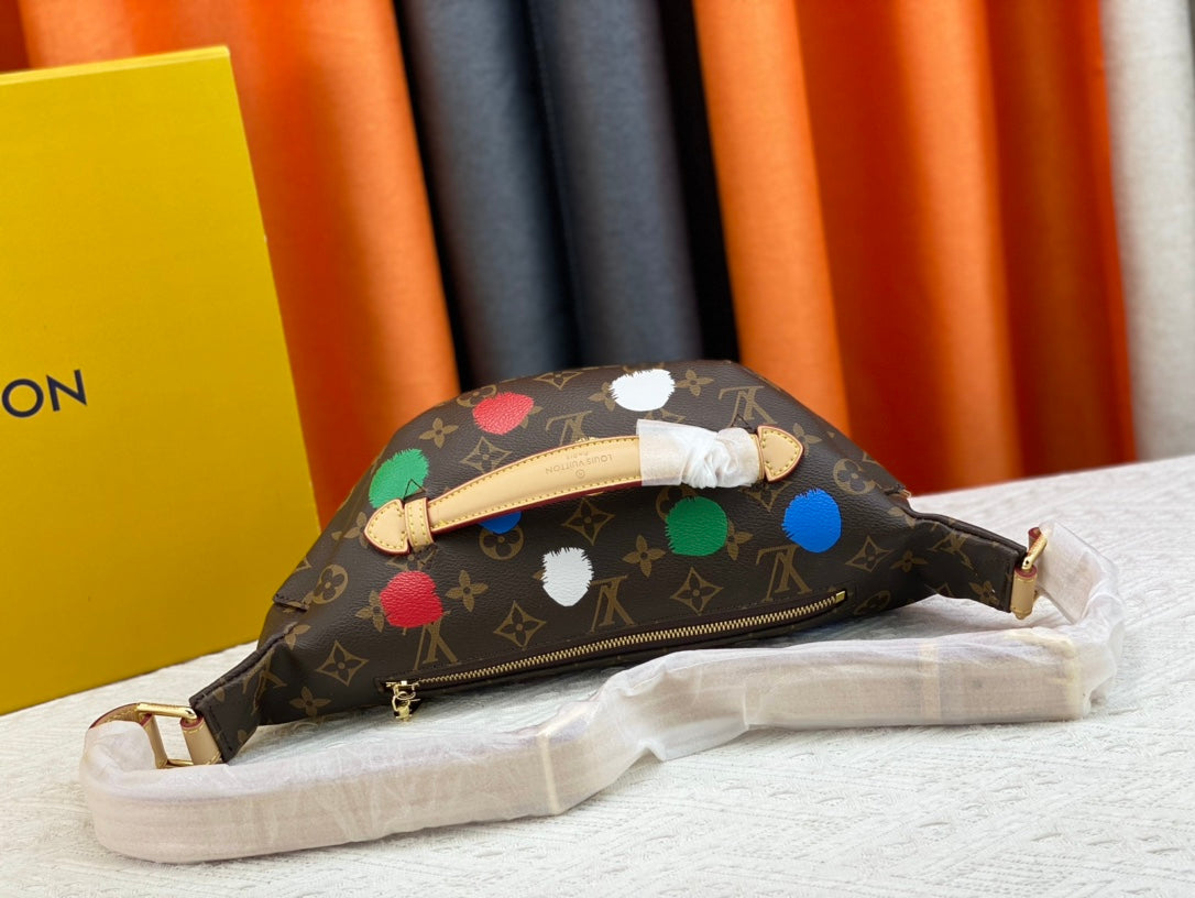 EN - Luxury Bags LUV 830