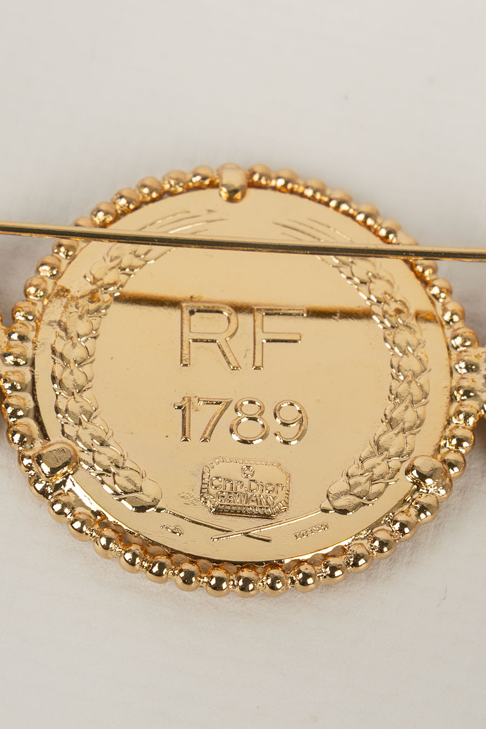 Broche dorÃƒÆ’Ã‚Â©e Dior