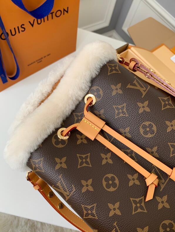 SAMC - LOV Bags - 1401