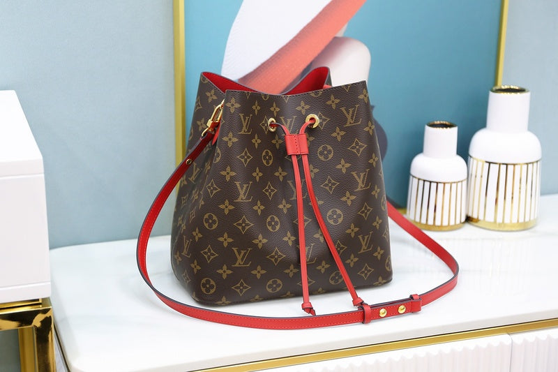 LOV2 Bags - Luxurious Bags  2688