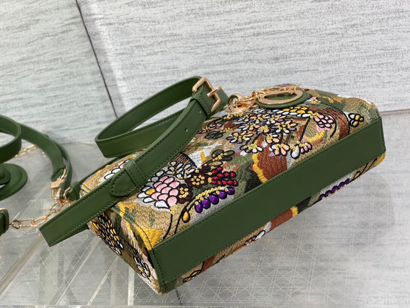 ELE - Dir Bags - 030