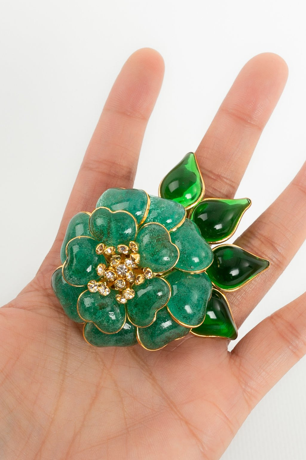 Broche camÃƒÆ’Ã‚Â©lia Augustine