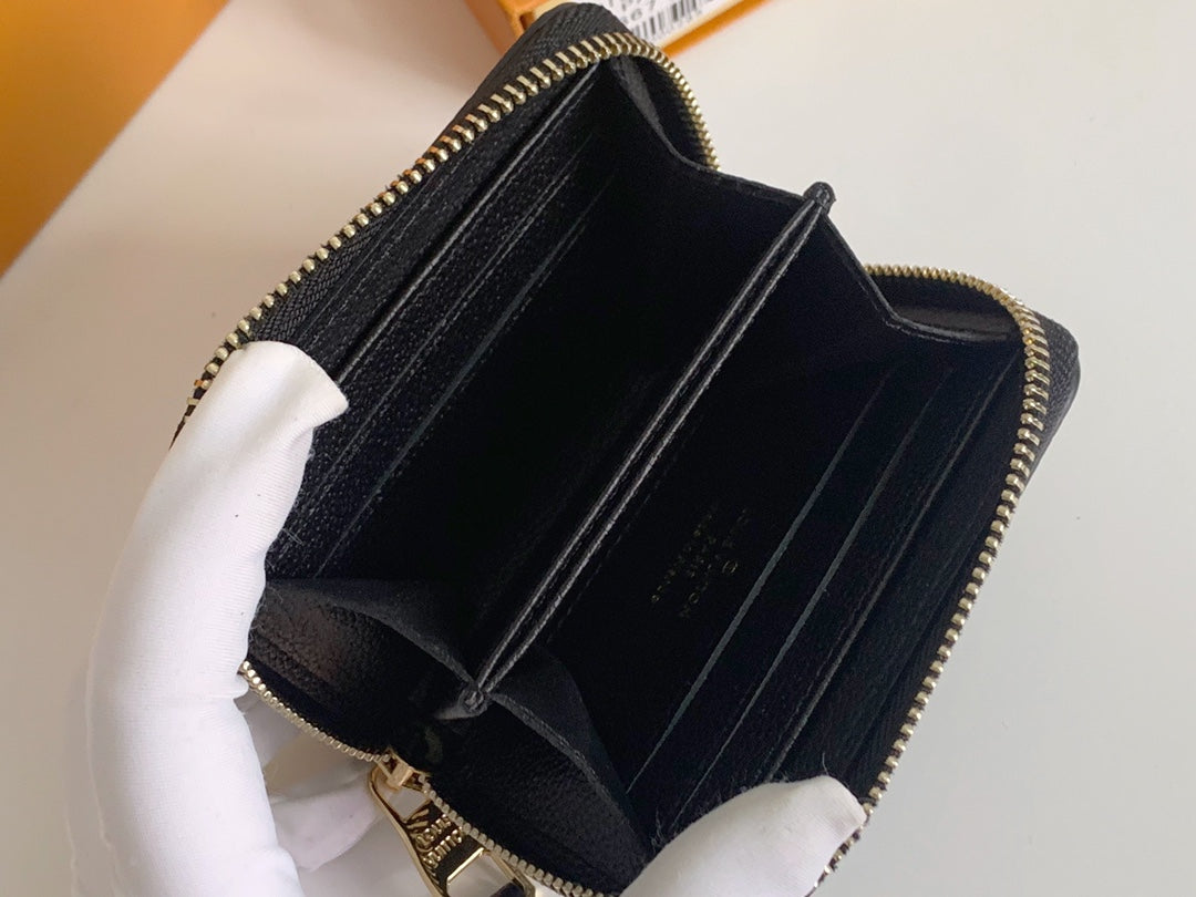 EN - New Arrival Wallet LUV 124