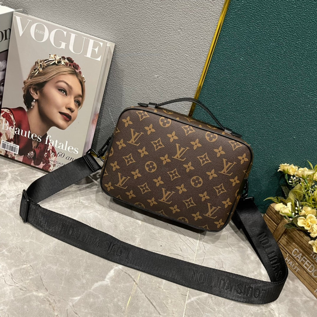 EN - Luxury Bags LUV 854