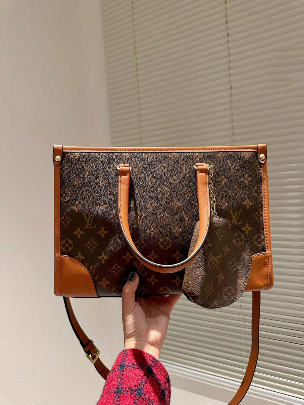 EN - Luxury Bags LUV 736