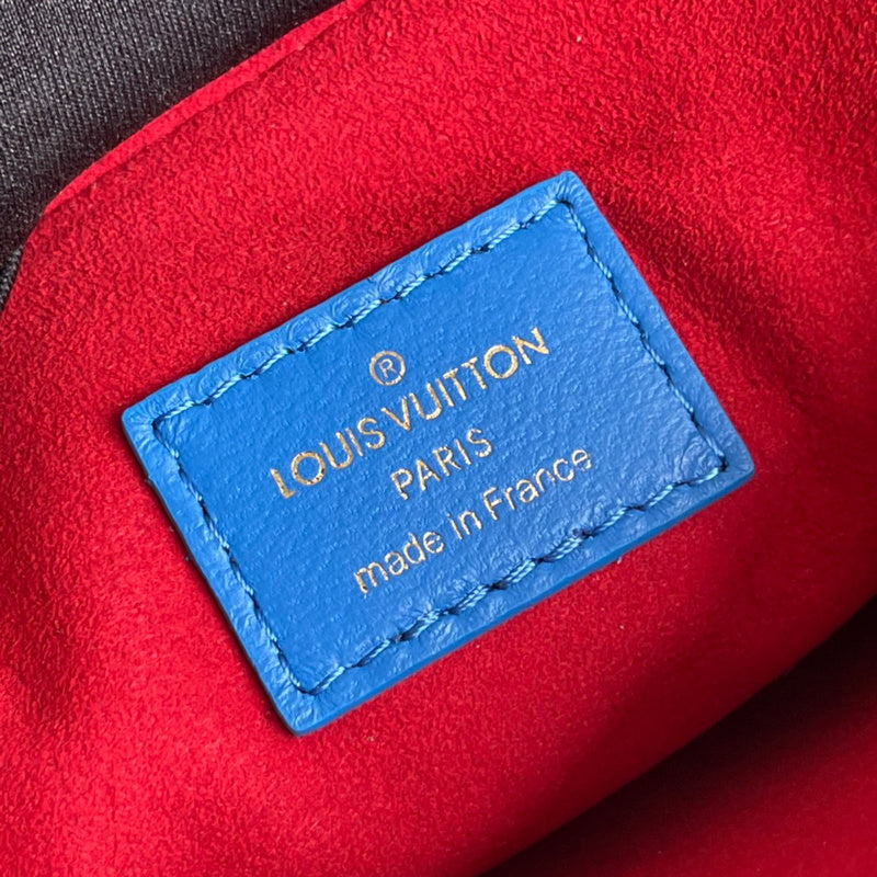 LOV2 Bags - Luxurious Bags  1647